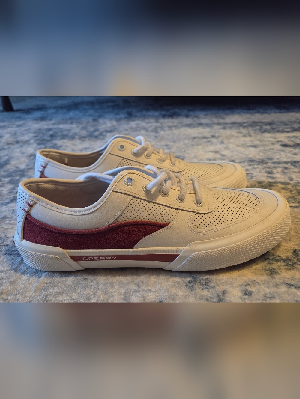 Sperry Men's Cream & Red Low-Top Sneaker